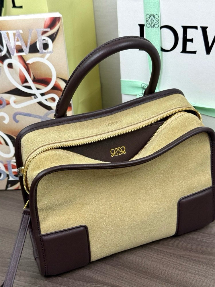 搭配示範 LOEWE手袋 頂級復刻