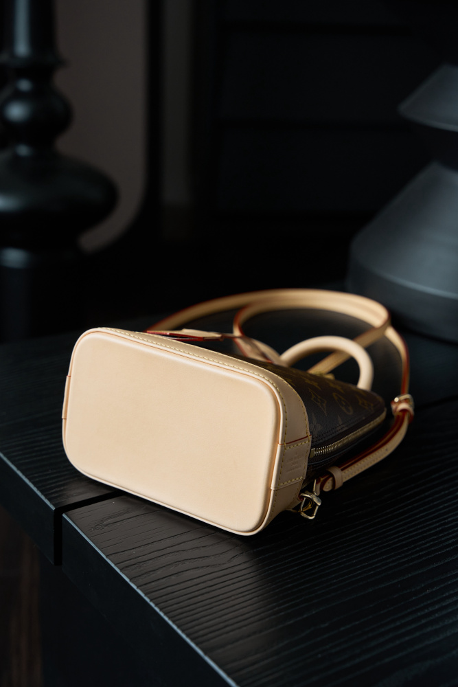 LV Logo特寫 LV M47132 ALMA 手袋 頂級復刻