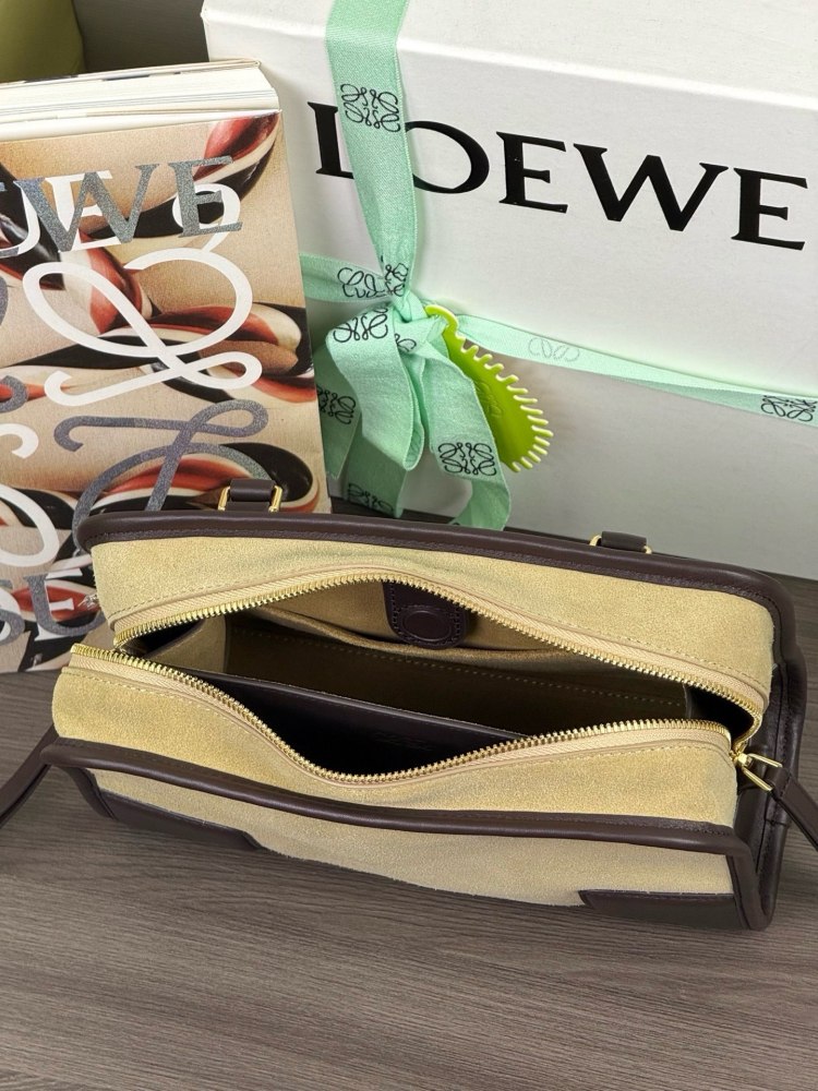 LOEWE小號柔軟牛皮革 Amazona 180 手袋第1角度展示 頂級復刻品質