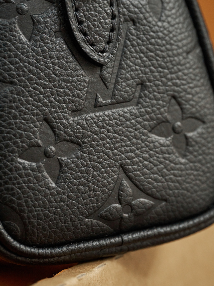 LV M82450 手袋第1角度展示 頂級復刻品質