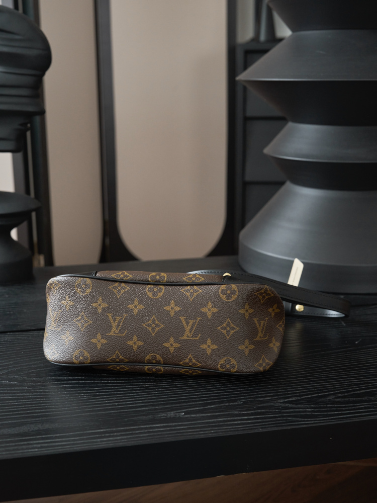 LV M45831 BOULOGNE 小號手袋第1角度展示 頂級復刻品質
