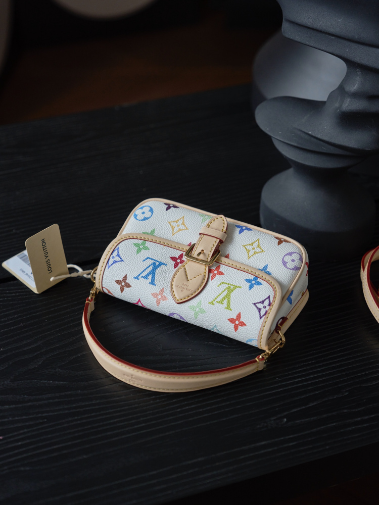 LV M14194 DIANE 手袋第1角度展示 頂級復刻品質