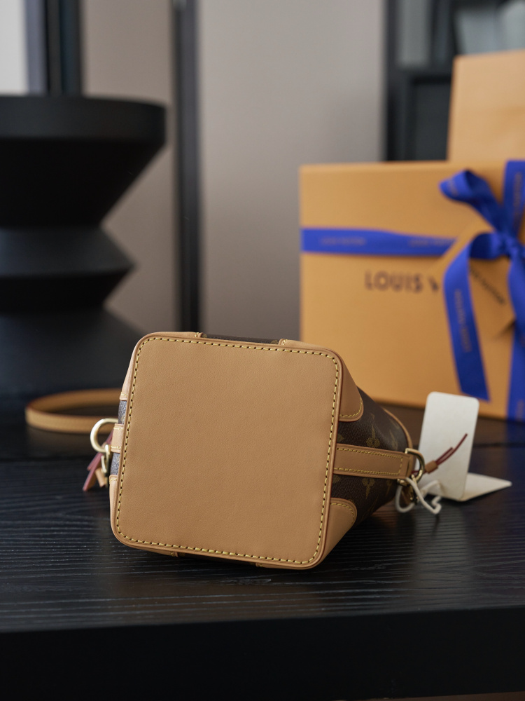 LV M57099 手袋第1角度展示 頂級復刻品質