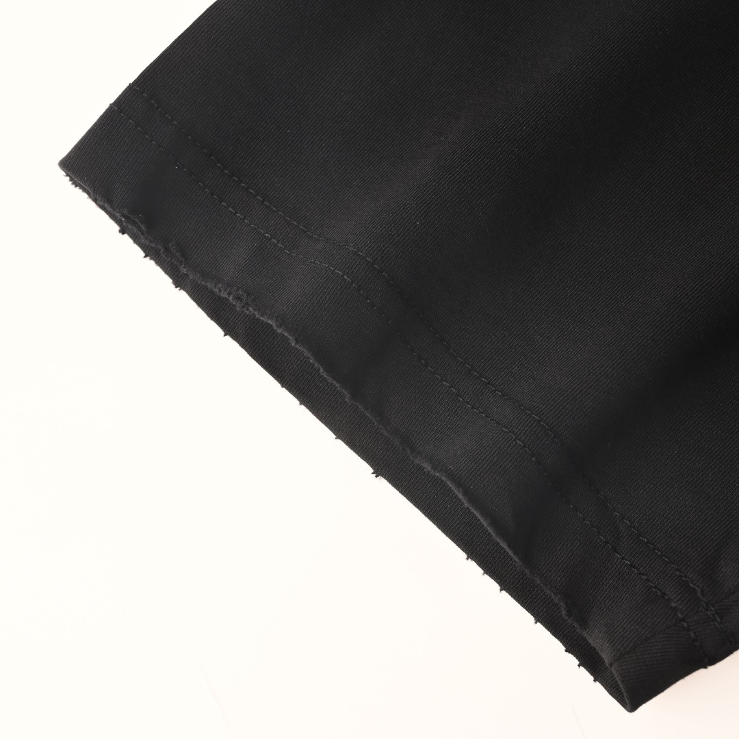 巴黎世家BLCG玫粉字母刺繡短袖 實拍圖7 高街潮牌服飾 海外現貨