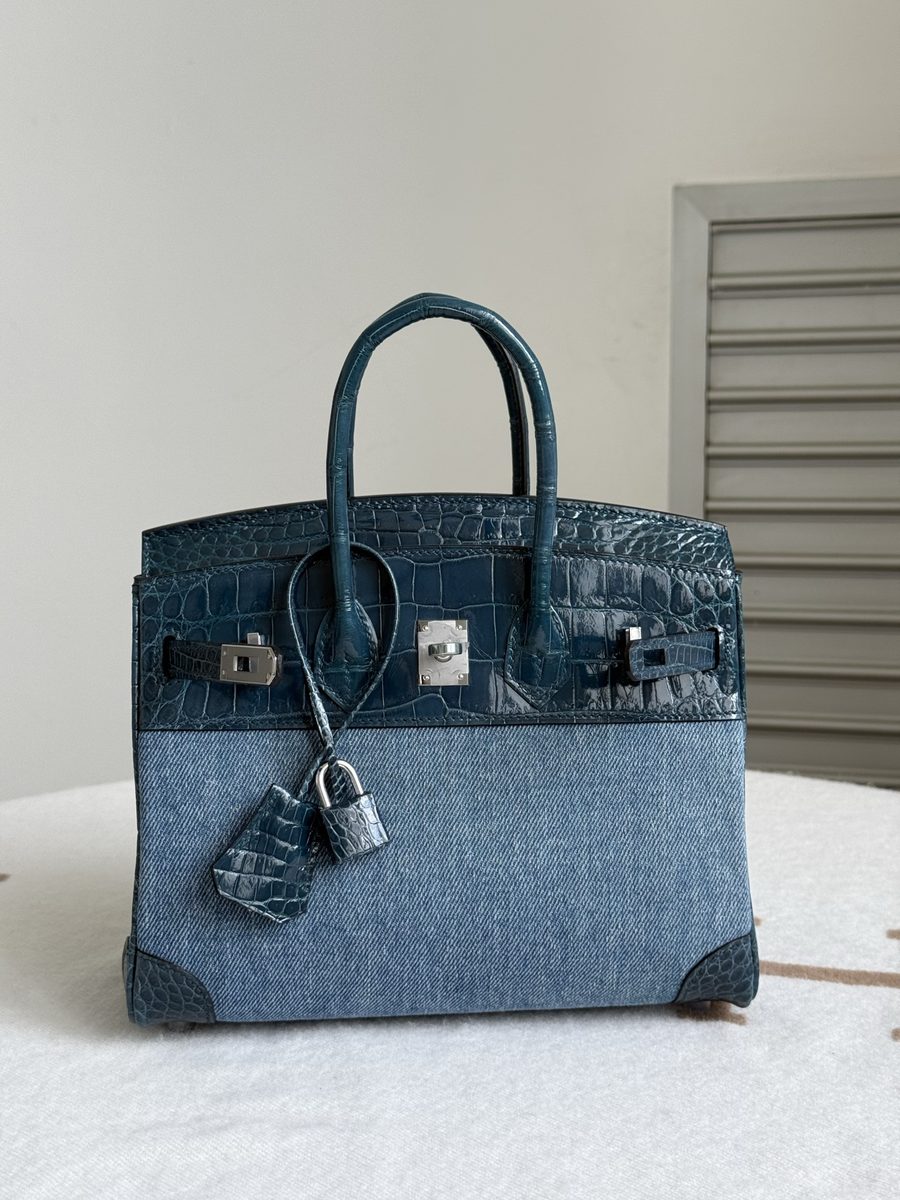 丹寧拼接 Birkin 25 全貌與掛牌