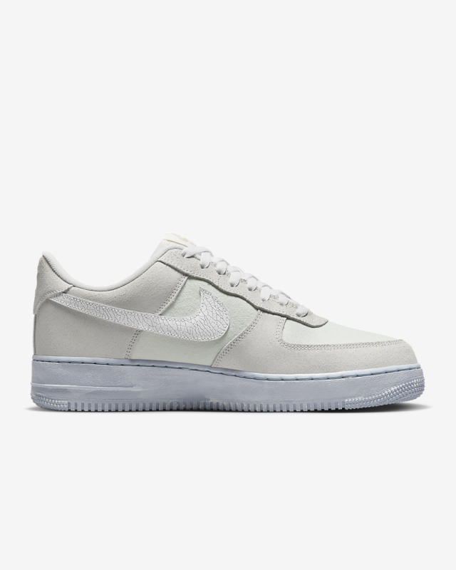 Nike Air Force 1 '07 LV8 EMB(Men's Air Force One sneakers)