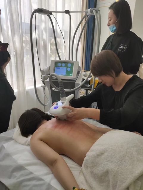 New product cellulite removal Bipolar RF Roller Massage cavitation vacuum V8 Shape rf vela machine Vela rf Slimming Machine