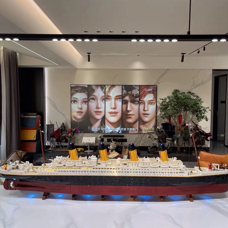 Titanic-Titanic Cruise Ship  10294