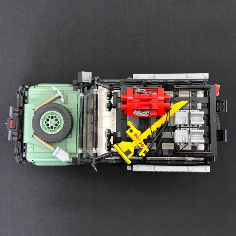 Land Rover Defender 90 Technic Custom 10317