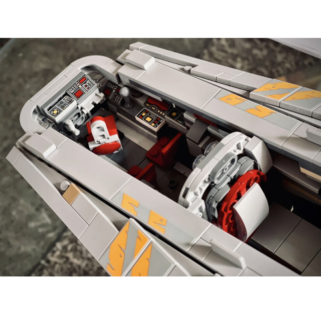 The Razor Crest Star Wars Movie & Games Custom 75331
