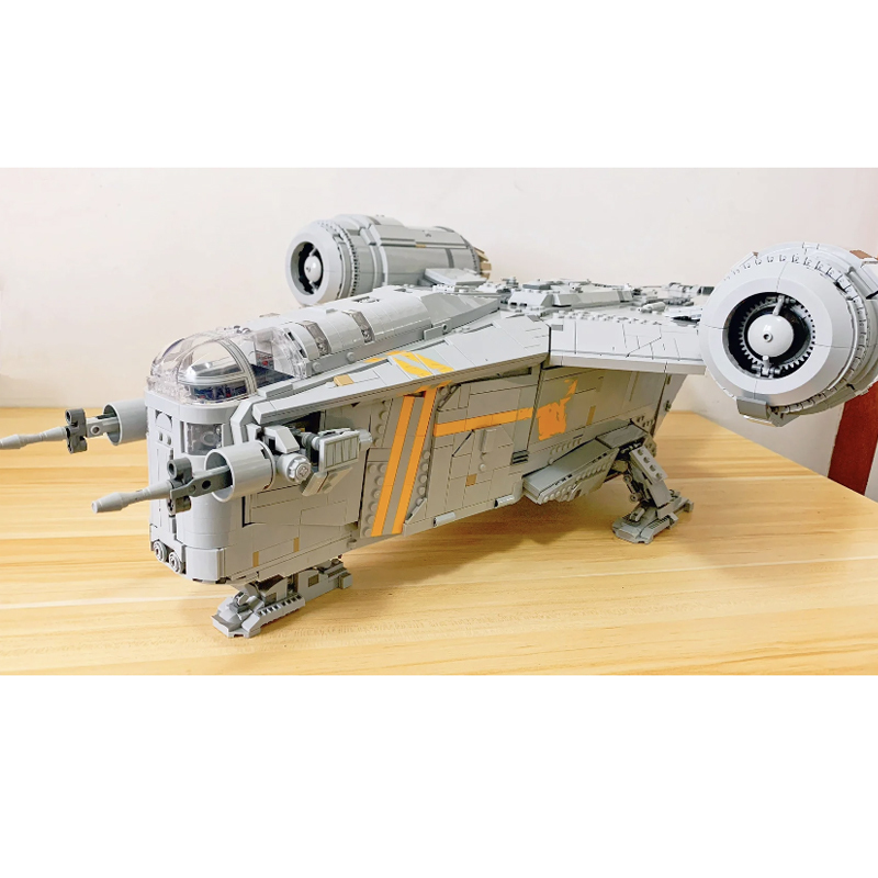 The Razor Crest Star Wars Movie & Games Custom 75331