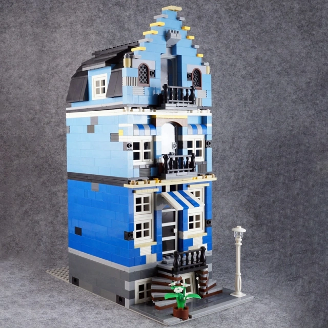 The Market Street Modular Building Creator Expert compatible 10190