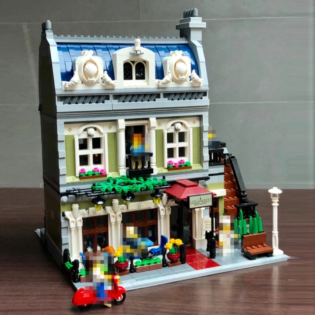 Parisian Restaurant Creator Expert compatible 10243