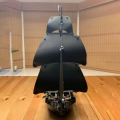 The Black Pearl Pirate of the Caribbean Movie & Games compatible 4184