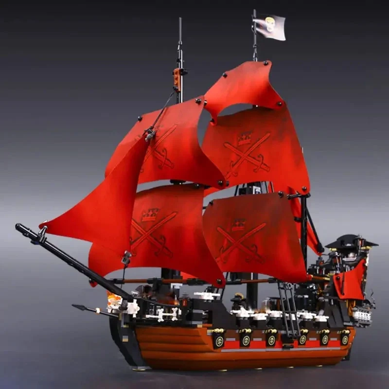 Queen Anne's Revenge Pirates of the Caribbean Movie & Games compatible 4195
