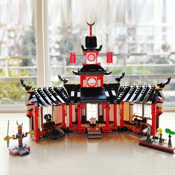 Monastery of Spinjitzu Ninjago 70670