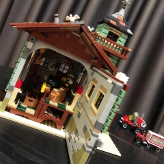 Old Fishing Store IDEAS 21310
