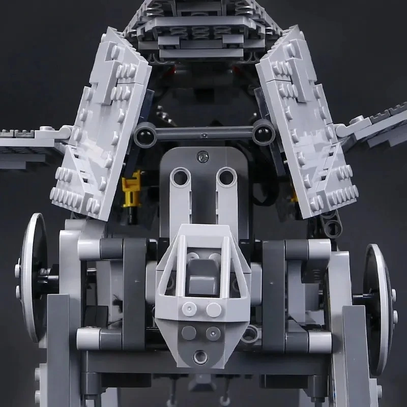 Motorized Walking AT-AT Star Wars Movie & Games 10178
