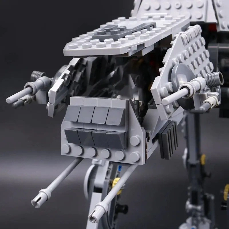 Motorized Walking AT-AT Star Wars Movie & Games 10178