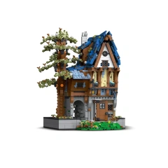 XMORK Historical Buildings Medieval Magician 2095 PCS block toys 033032