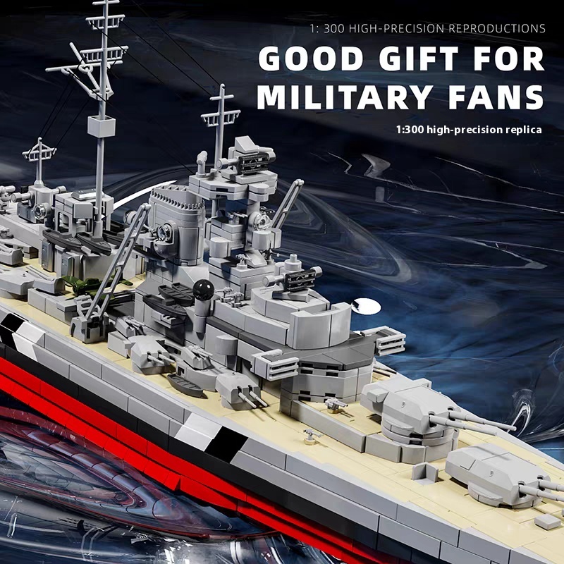 12GO Military Vehicl Bismarck Class Battleship 1:300 2686PCS block toys 98005