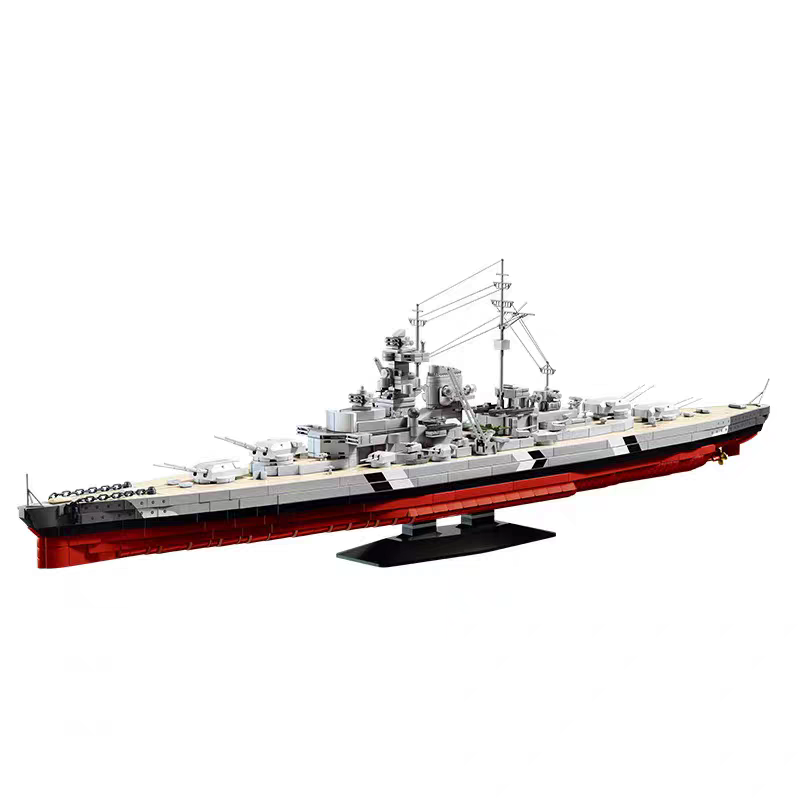 12GO Military Vehicl Bismarck Class Battleship 1:300 2686PCS block toys 98005