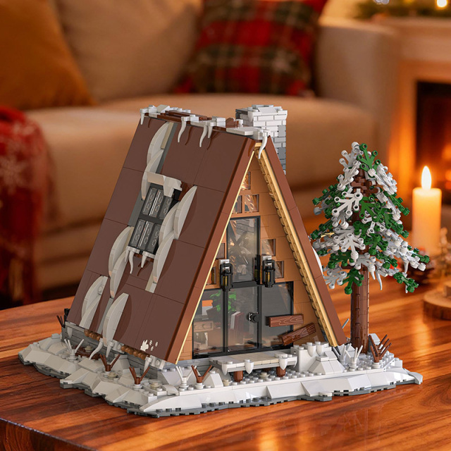 Xbert Creator Seasonal A-Frame Snow Cabin 1508PCS block toys 66151