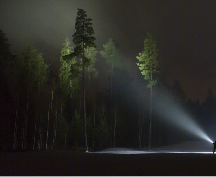 Strong light zoom flashlight 1000 Type-C charging function---The product is a free gift after purchasing any product and cannot be purchased separately.