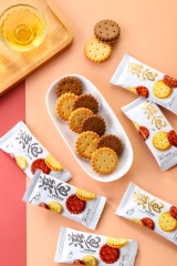 Salted egg yolk malt biscuits