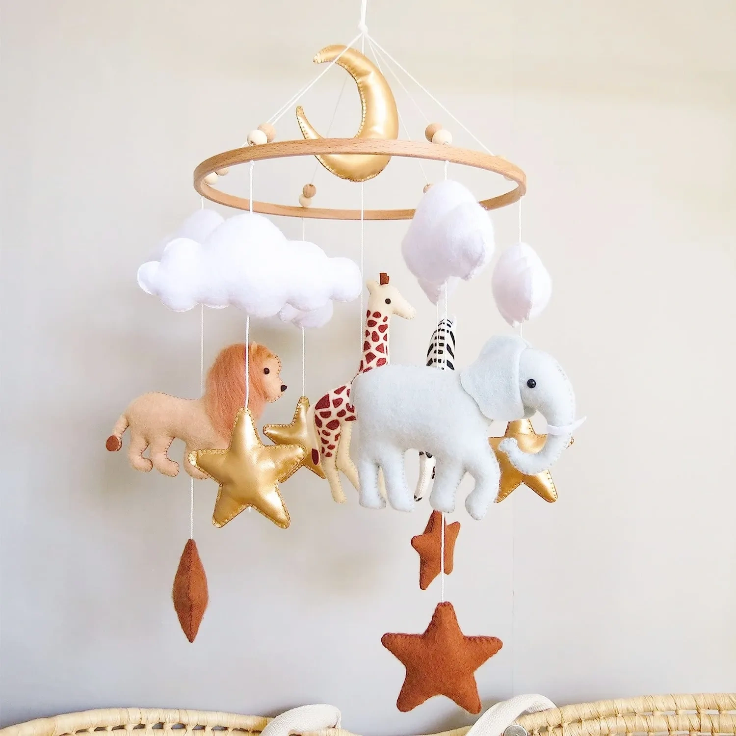 Competitive OEM factory customize opp bag polyester cloud stars woodland animals safari nursery felt bed bell crib baby mobiles