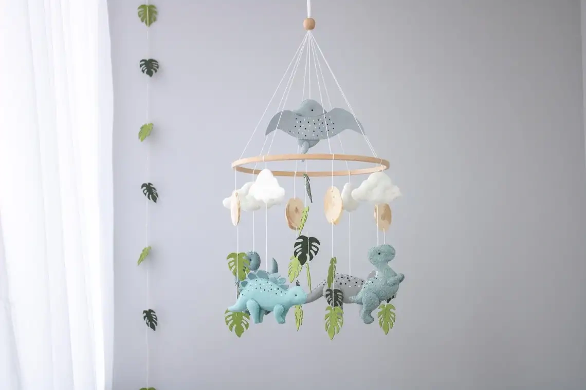 CE CPC baby products handmade stuffed dinosaur hanging wool ball soft toys wooden frame musical crib cot quran felt baby mobiles