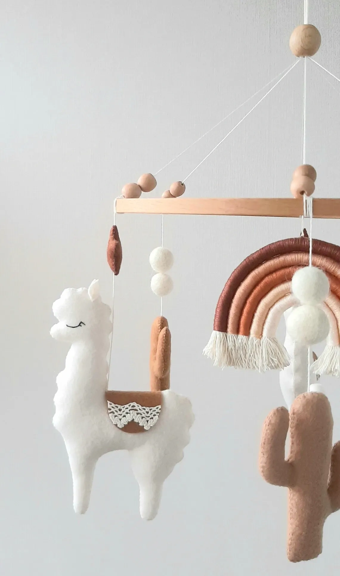Small MOQ non-toxi box packing hand sewing soft hanging toys stuffed animals llama and cactus nursery crib baby mobile hanger