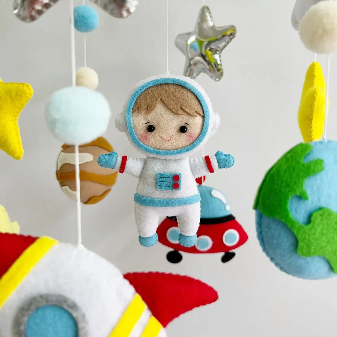 Colorful nordic astronaut outer space customize hanging nursery items eco soft plush felt boy toys baby mobiles
