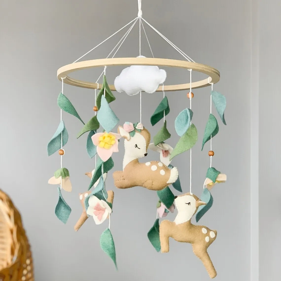 Customize three little deer flowers leave ceiling hanging decoration baby shower gift for new born stuffed toys baby cot mobile