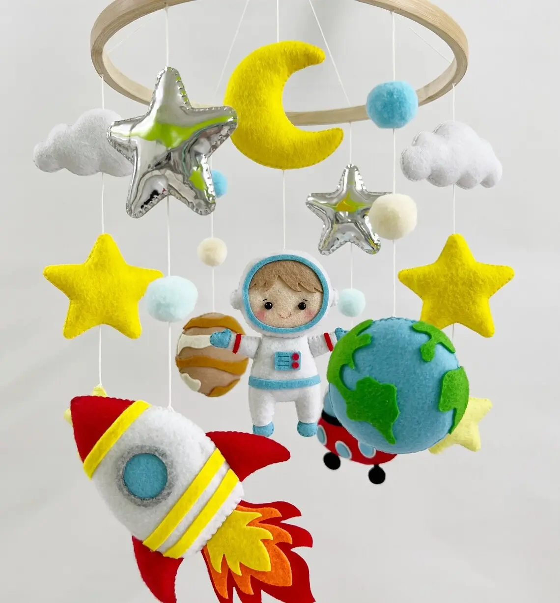 Colorful nordic astronaut outer space customize hanging nursery items eco soft plush felt boy toys baby mobiles