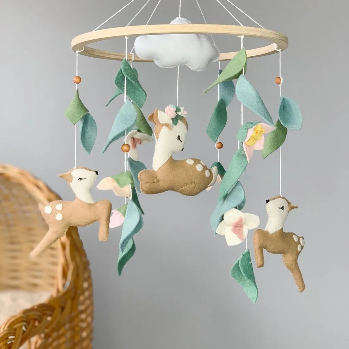 Customize three little deer flowers leave ceiling hanging decoration baby shower gift for new born stuffed toys baby cot mobile