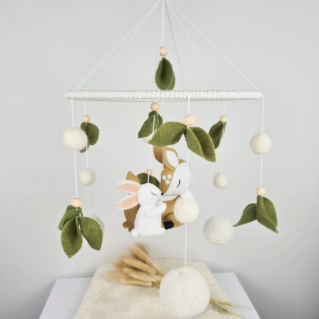 Chinese manufacture hand made Montessori kids deer and bunny soft hanging plush toy lull to sleep baby bed room cot mobile