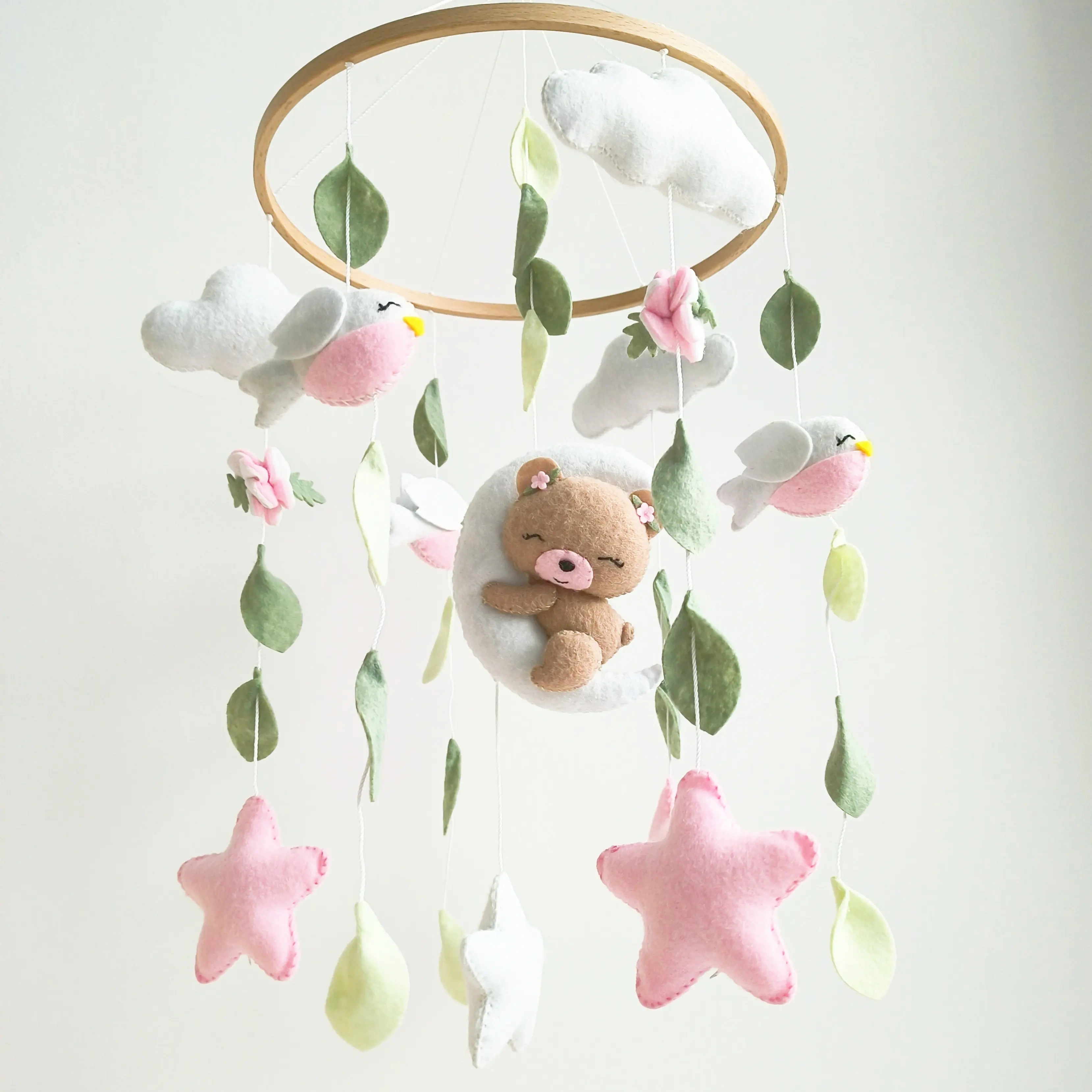 CE CPC hot selling 2023 stuffed sleepy bear bird hanging wool ball soft toys wooden crib felt quran baby mobiles for girls