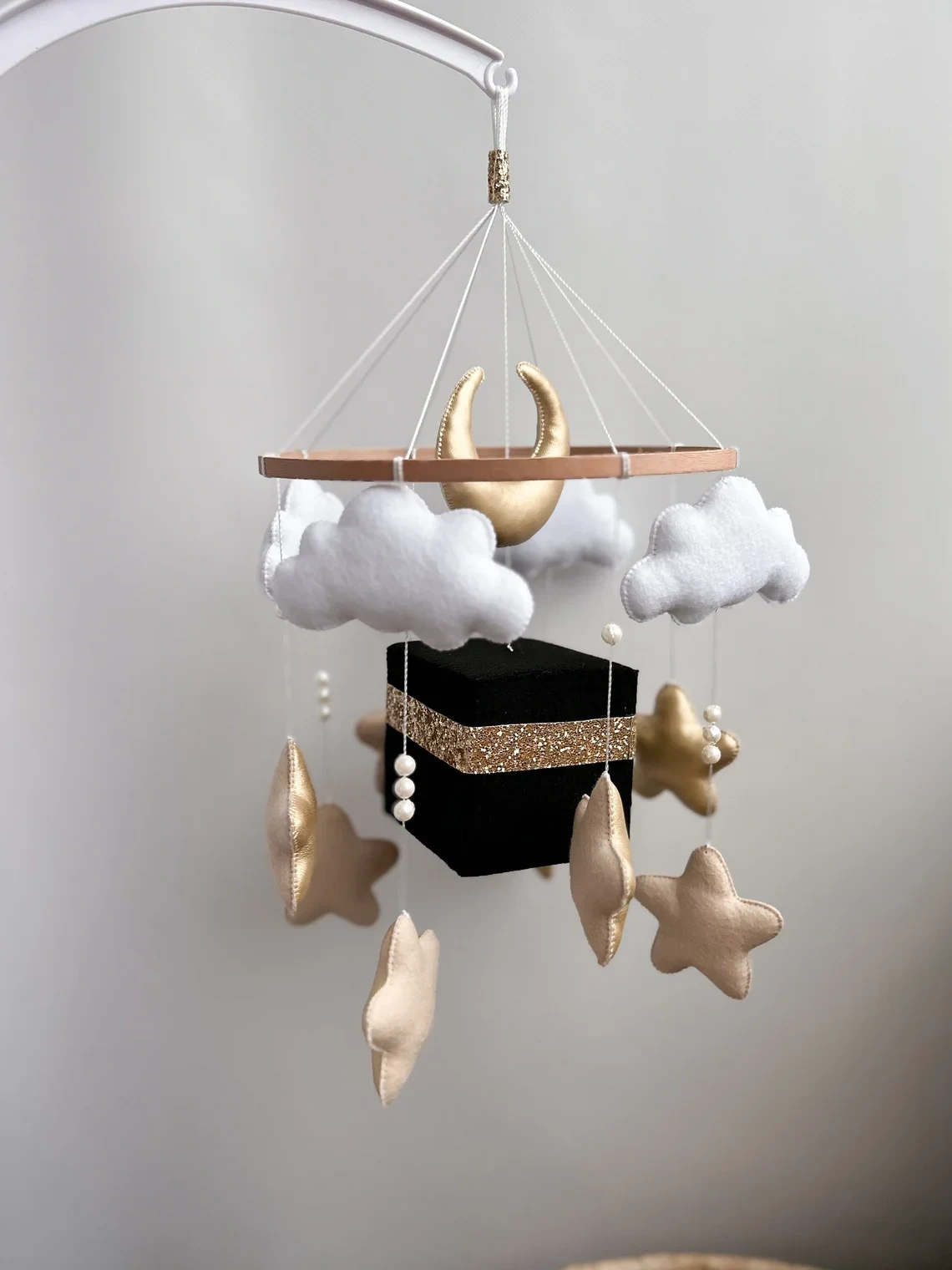 wholesale early education neutral custom handmade bebe gift felt soft toy quran cube islam baby mobile