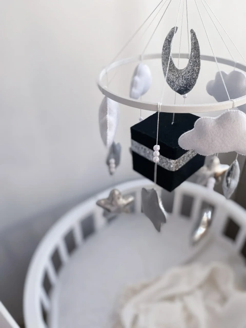 ألعاب أطفال ديكور غرفة الأطفال تعليق على الحائط من اللباد القمر النجوم الموسيقى الكعبة القرآن الكريم سرير أطفال متحرك من اللباد