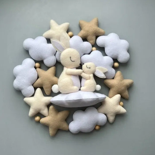 Móvil de fieltro para cuna de bebé, diseño de conejo, conejito, nube y estrella