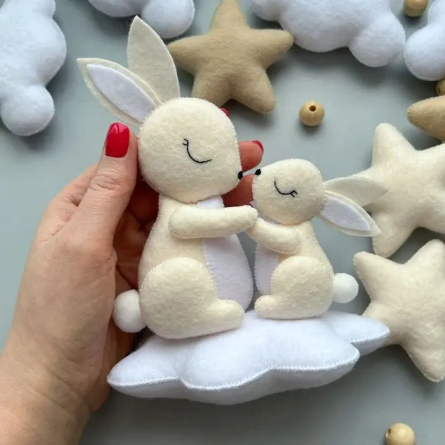 Móvil de fieltro para cuna de bebé, diseño de conejo, conejito, nube y estrella