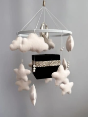 ألعاب أطفال ديكور غرفة الأطفال تعليق على الحائط من اللباد القمر النجوم الموسيقى الكعبة القرآن الكريم سرير أطفال متحرك من اللباد