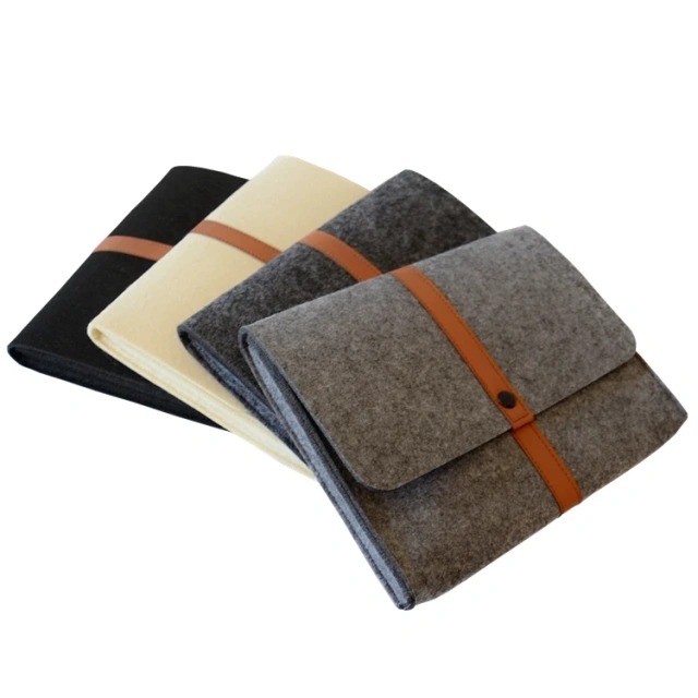 La Chine a utilisé des accessoires pour ordinateur portable en cuir avec logo personnalisé pour femmes, organisateur de sac d'ordinateur en feutre