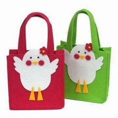 عينة مجانية من أكياس هدايا أرنب الحلوى المخصصة الحاصلة على شهادة CE، سلال عيد الفصح المصنوعة من اللباد للأطفال