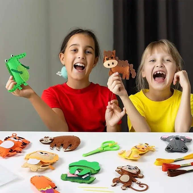 Custom Kids Fun Craft Toy DIY Jungle Animals Felt Sewing Kit
