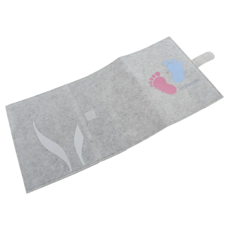 Cheap Promotion Custom Felt Maternity Log Mutterpass Cover