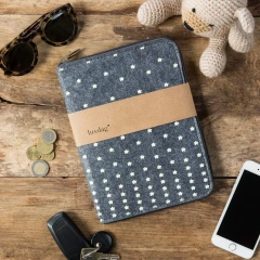 Capa de feltro com logotipo personalizado Progift Mutterpasshülle Schutzhülle