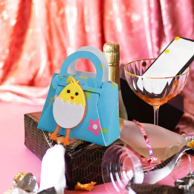 عينة مجانية معتمدة من CPC CE للبيع بالجملة أكياس تخزين مخصصة للحلوى وغطاء شجرة وزجاجة نبيذ وسلال من اللباد وحقائب هدايا عيد الميلاد