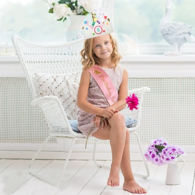 Regalo personalizado lindo para niños Sombrero de fieltro de tela para bebé Corona de cumpleaños